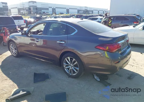 2015 Infiniti Q70 3.7 из США, поврежденный, VIN JN1BY1AP2FM540313